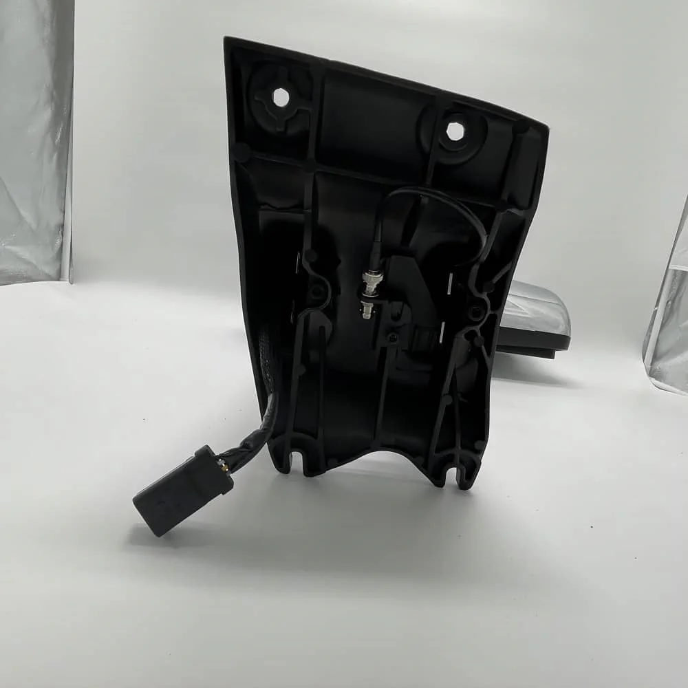 Chrome Truck Mirror Assembly for KENWORTH T680 (RH) - Image 7
